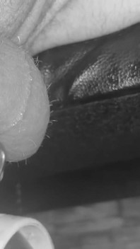 Wyprodukowano do spermy w chastity Cage Powściągliwy na stole dojenia