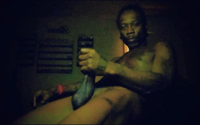 Rocco Savage: Pleasure के साथ स्पर्श करें