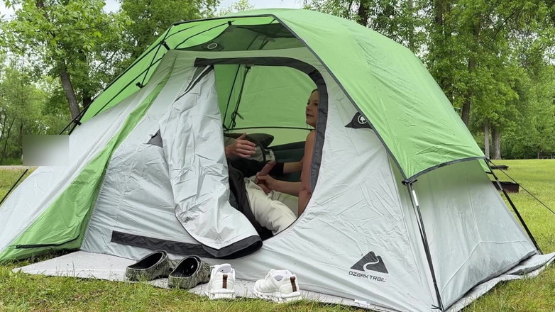 Mya Lane: Esposa quiere ser vista follando en el parque