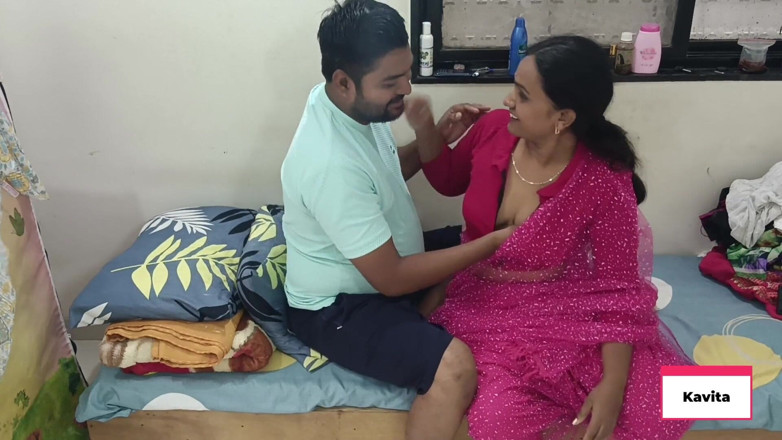 Kavita _zawazawi: Indiana Desi Kavita tradisce il marito con tatya, leccata di...