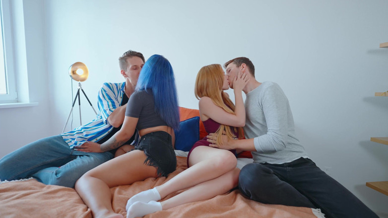 Verlonis: Beginning Swinger Couples Fuck to Camshots in Girls Mouths