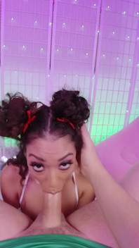 Söt latina flicka Sarah Spets ger bästa slarvig deepthroat
