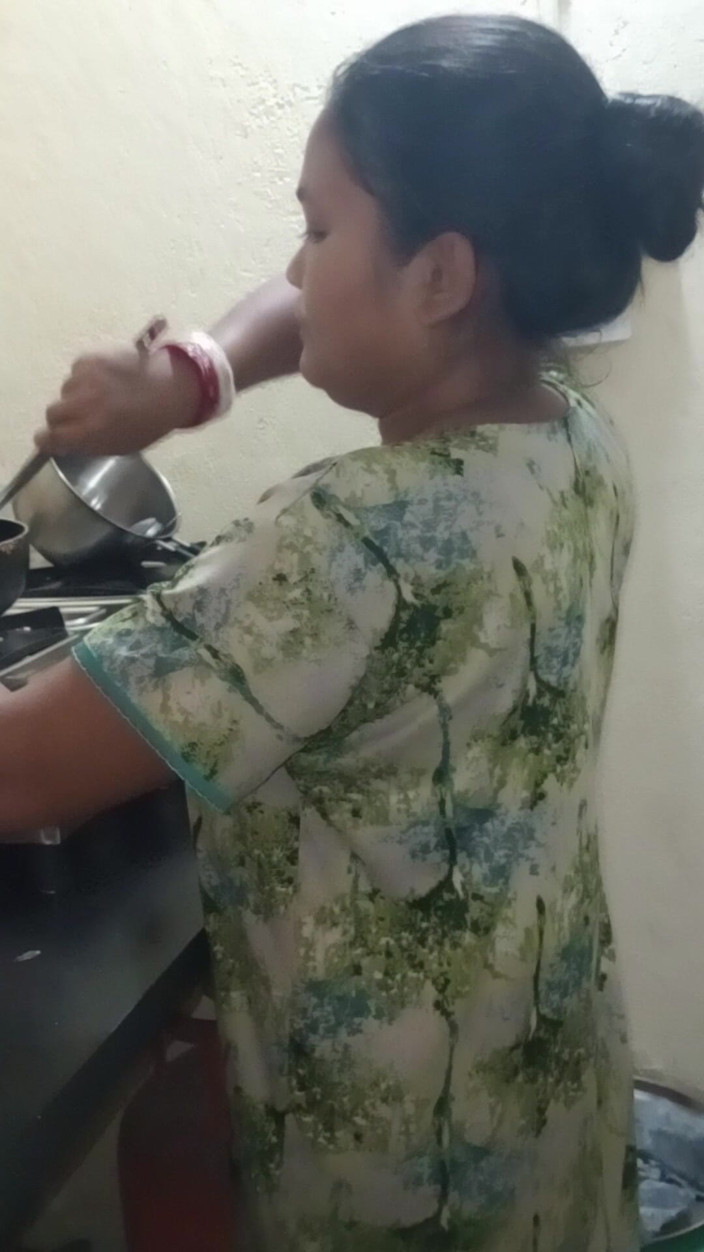 Mridulmadhu: Husband Wife Full Deshi Sexy Video in Hindi
