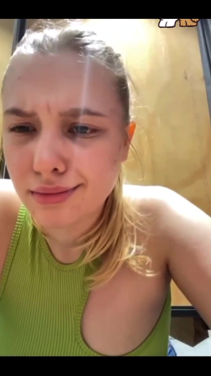 JuiceLussie: Procházka s vibrátorem v kundičce na veřejnosti