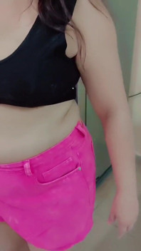 뉴델리 카메라 촬영 모델