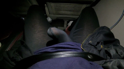 Cool Body: 在拥挤的公共汽车上吹嘘 10 个小时的隆起后，不间断地射精