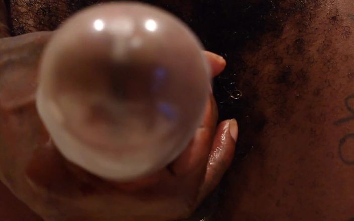 Hallelujah Johnson: Hallelujah Johnson masturbándose solo de cerca juguete sexual bbc masturbándose
