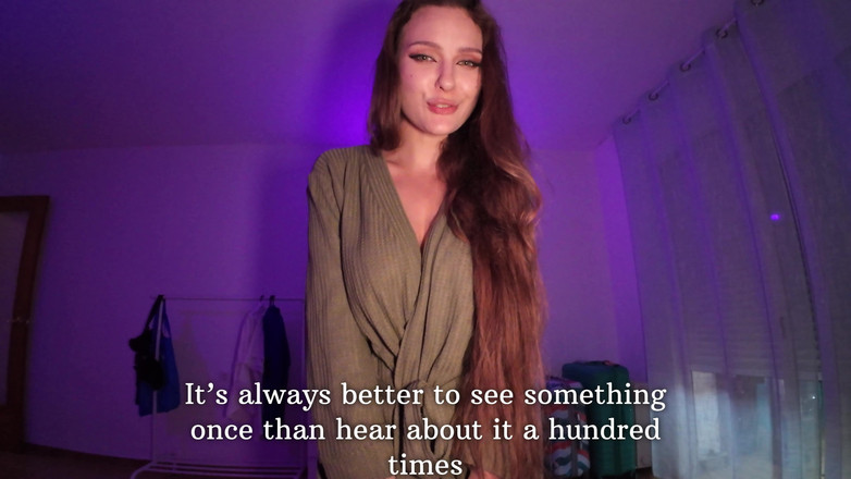 Alexa Poshspicy: Pov: aku menemukan vibrator ibu tiriku, dia setuju untuk menunjukkan...