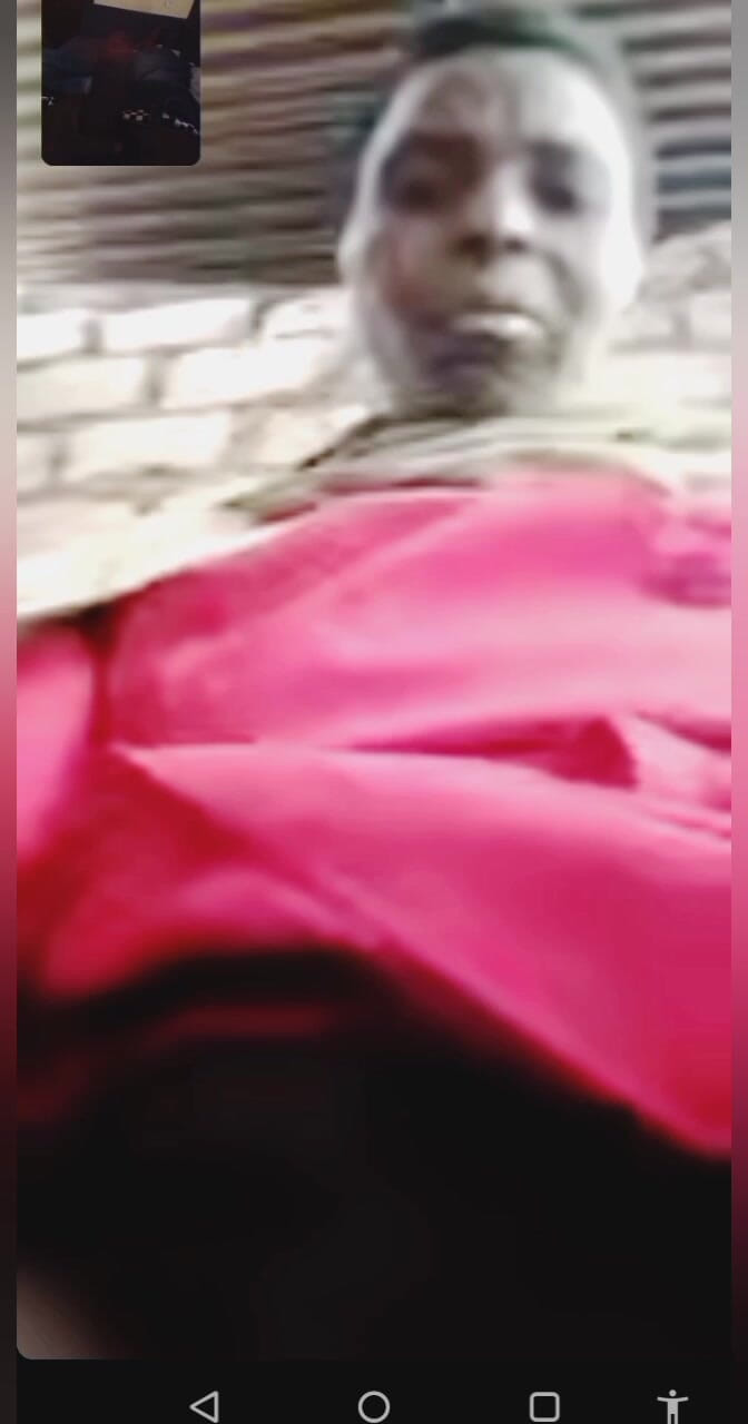 Me and my new slut: ハザベ族の成熟女性が彼氏と自慰をする、ハザベ対テクノロジー、とても興味深い