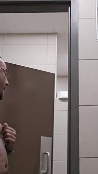 Circle K Bathroom Jerk off