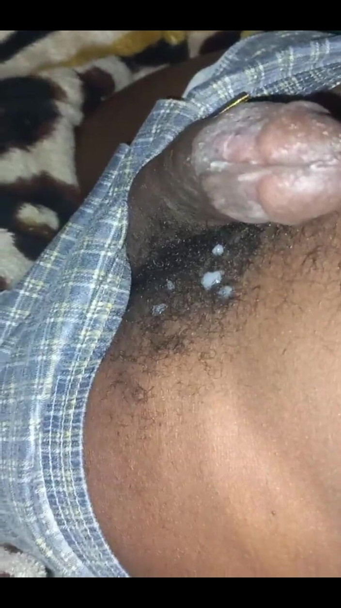 Mr_african: Masturbasi sebelum aku pergi ke