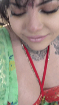 Enorme Culo Enorme Tetas, Sumisa India Follada