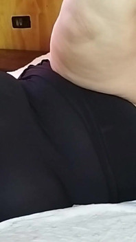 MILF BBW au cul énorme, fans uniquement au ralenti