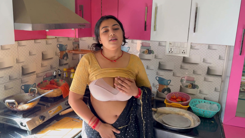 Hotty_ragini: Stepsister Needs My Help to Go to the Water Park...