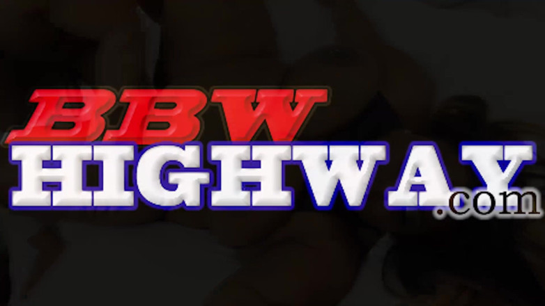 BBW highway studio: Ebenová velká kráska s obrovským zadkem šuká hey fyzického trenéra