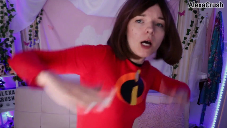 AlexaCrush: Paní Incredible Sucks syndrom POV výstřik na obličej a kouření