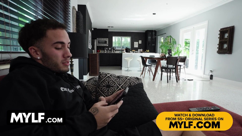 Mylf Official: Die gesellschaft sagt, es ist falsch, fick deine stiefmutter in...