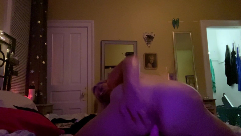 Sub space station: BBW rides dildo and spreads ass for butt plug