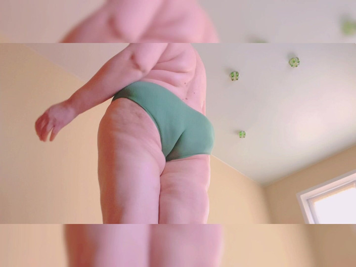 VikkiGeorgia: 팬티 쇼