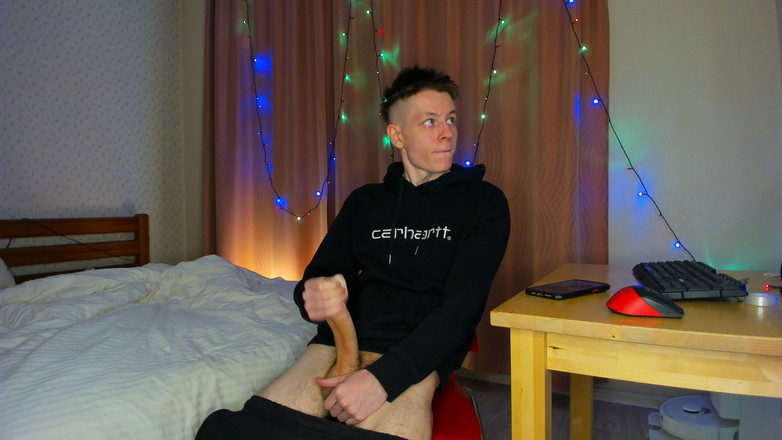 Morflot24: Finalizare extatică umplută cu spermă a tânărului armăsar