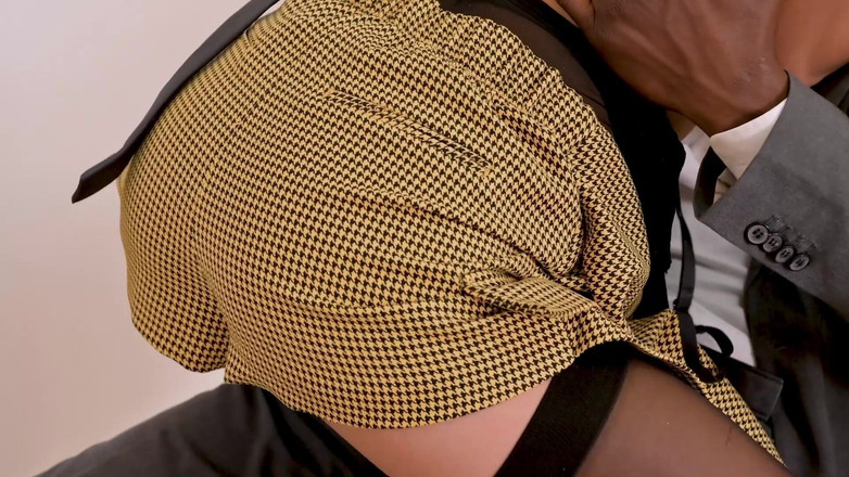 EroticEntertainment.Club: Hc squirte des chattes trempées