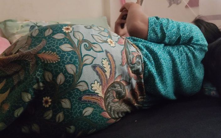 X69: Nepalesische freundin will thulo Lado 8 zoll.nepali freundin.