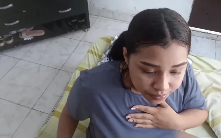 Pikaa6: Nalgona को अपनी तंग गांड में लंड चाहिए