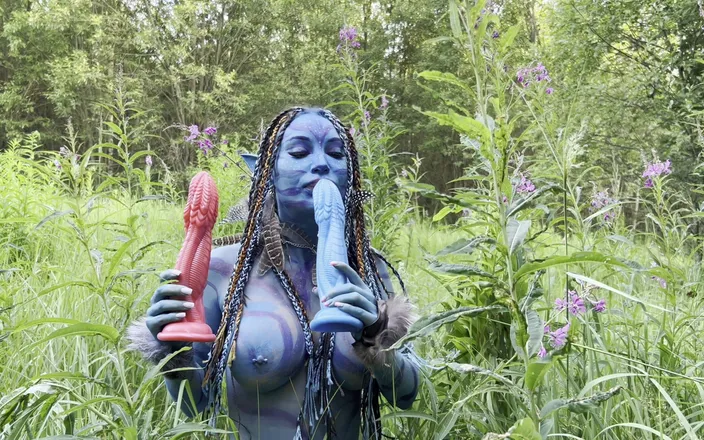 Monika Fox: Avatar Monika Fox Big Prolapse, Hard Dildo Anal and Pussy...