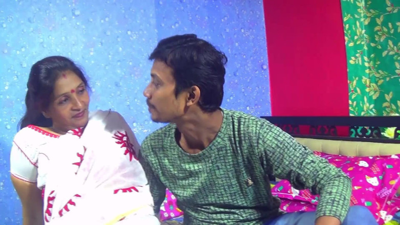 MrsEntertainer: Indyjski Bhabhi Sex Time Choda z Devir