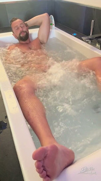Hung Italian Jerks off Alone in His Penthouse Bathtub