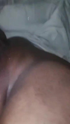 Me and my new slut: Coño gordo masturbándose y chorreando