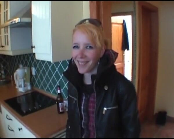 Deutscher hardcore: Skinny German Blonde Gets Her Pussy and Ass Wrecked