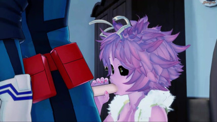 Hentai Smash: 을 타기 전에 Deku의 자지를 빨아주는 미나 Ashido - 내 영웅 학계 헨타이.