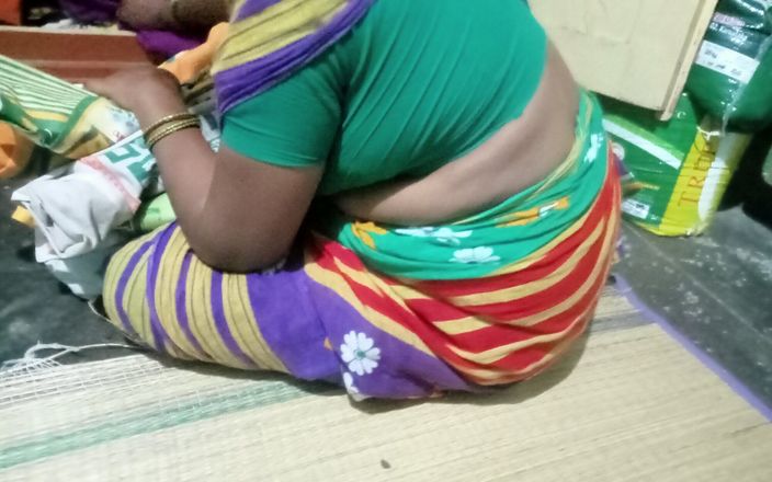 Priyanka priya: Indická vesnická tetička Velká prsa