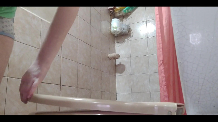 Pissing in My Toilet (Raven hearth VIP) Pissing in My Toilet (Raven hearth VIP)