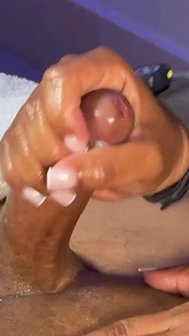 Leyne Rodriguez: Heavy Organic Body Tension - Gorgeous Latina's Real Massage &amp; Happy Ending