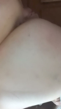 Selfie มือสมัครเล่น - สาวงามผมแดงเล่นกับตัวเอง