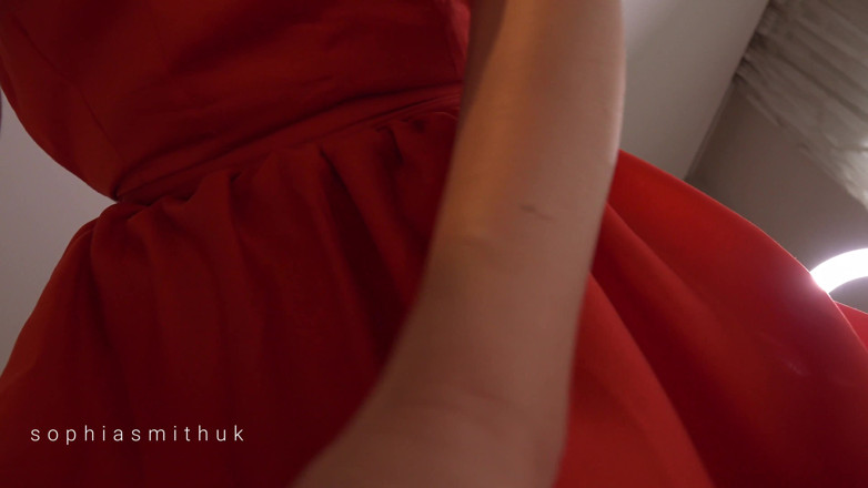 SophiaSmithUK: Hedvábné šaty POV šukání