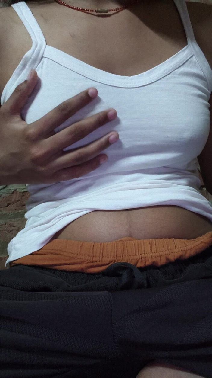 Monale2s: Индийская романтическая девушка