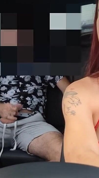 FannySquirting: คนขับแอป Fanny ให้ผู้โดยสารช่วยตัวเอง!