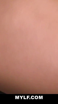 Bridgette b mylfboss мамка з великими цицьками 1080p