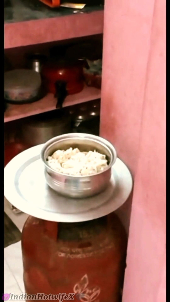 RenuRaj: Tamil Desi Wife Renu Nude Lipkiss &amp; Handjob Ex, Cuck Watches!...