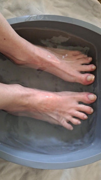 Simp to My Veiny Feet Soaking in a Foot Bath