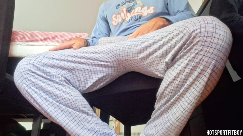 Hotsportfitboy: Hotsportfitboy Jerks Massive Cock on Chair and Moans Till Cum