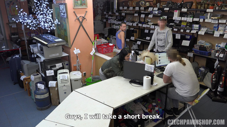 Czech Pawn Shop: Tschechischer Pfandhaus 2, das zimmermädchen mit einem Bonusfick