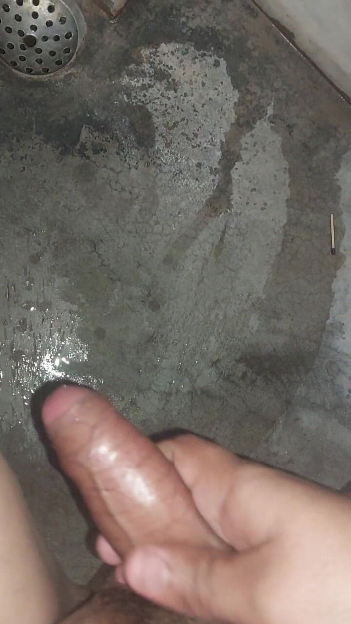 Bigcocka: Tôi đang tận hưởng con cu cứng thô bạo