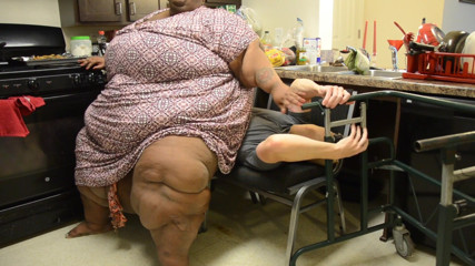 Full Weight Productions: Fluff Feasts on Apple Pie