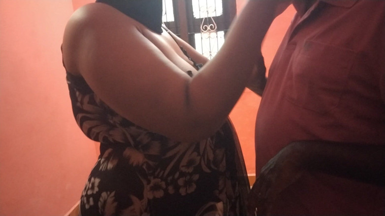 Priya aunty: Edepsizce çekim hakkında konuşuyor