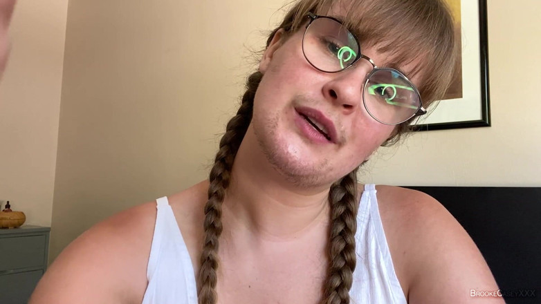 Brooke Casey: Волохатий asmr: заохочення мастурбації з Брук Кейсі