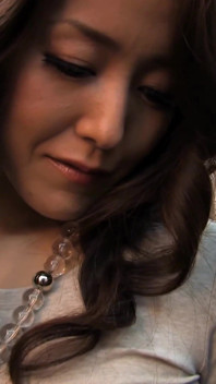 Video adulto giapponese miLF porno con una calda casalinga giapponese affamata di sesso